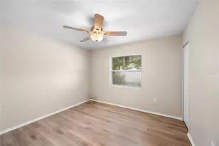 1221 E Court St, Tarpon Springs, FL 34689 - Photo 23