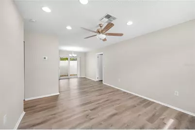 1221 E Court Street, Tarpon Springs, FL 34689 - Photo 9