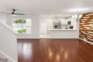 13874 Phoenix Dr, Orlando, FL 32828 - Photo 9