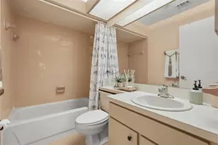 2518 Shadybranch Dr, Orlando, FL 32822 - Photo 17