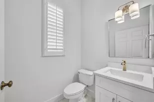 22 E Hazel St, Orlando, FL 32804 - Photo 21
