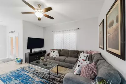 8961 Majesty Palm Road, Kissimmee, FL 34747 - Photo 15