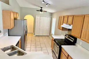 14237 Econ Woods Ln, Orlando, FL 32826 - Photo 5