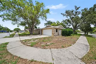 11424 Scallop Dr, Port Richey, FL 34668 - Photo 3
