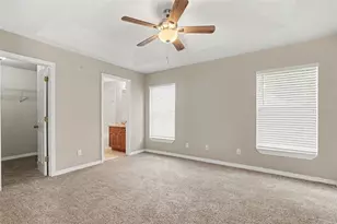 1915 E McBerry St, Tampa, FL 33610 - Photo 9