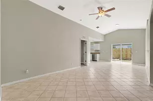 1915 E McBerry St, Tampa, FL 33610 - Photo 3