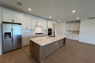 6888 Gilly Shadow St, Wesley Chapel, FL 33545 - Photo 7