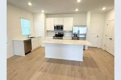 5107 Loyalty Drive, Saint Cloud, FL 34772 - Photo 5