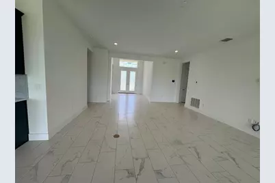 10609 Torchwood Sea Way, San Antonio, FL 33576 - Photo 7