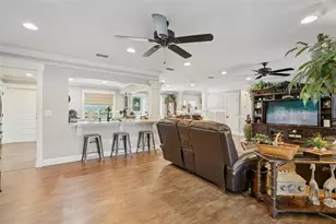 2530 E New York Ave, Deland, FL 32724 - Photo 13