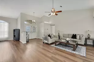 13290 Don Loop, Spring Hill, FL 34609 - Photo 5