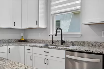 7239 Ivy Tendril Avenue, Orlando, FL 32829 - Photo 9