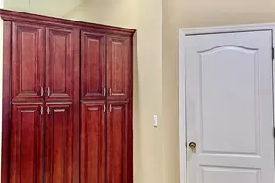 2018 Crosscreek Ct, Oviedo, FL 32766 - Photo 3