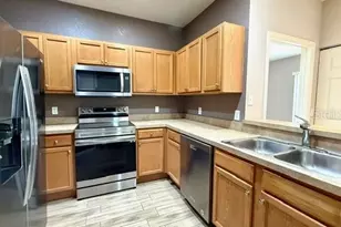 2604 Grand Central Pkwy, Orlando, FL 32839 - Photo 7