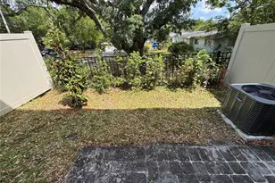 1209 Southstation Pl, Orlando, FL 32809 - Photo 5