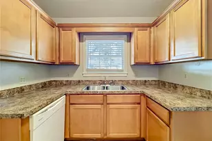21 N Mills Ave, Orlando, FL 32801 - Photo 17