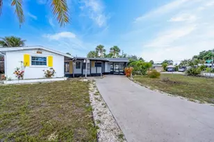 456 Sandlewood Dr, Venice, FL 34293 - Photo 17