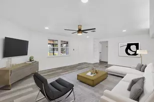 456 Sandlewood Dr, Venice, FL 34293 - Photo 3