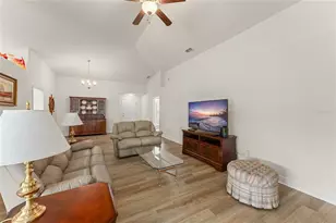 4111 Island Lakes Dr, Winter Haven, FL 33881 - Photo 13