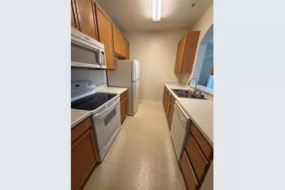 6214 Stevenson Drive #307, Orlando, FL 32835 - Photo 3