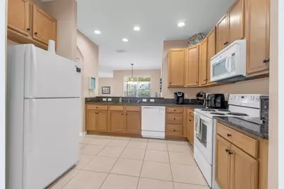 196 Minniehaha Circle, Haines City, FL 33844 - Photo 9