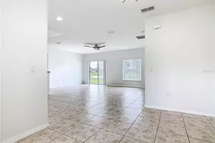 4044 Marina Isle Dr, Kissimmee, FL 34746 - Photo 5
