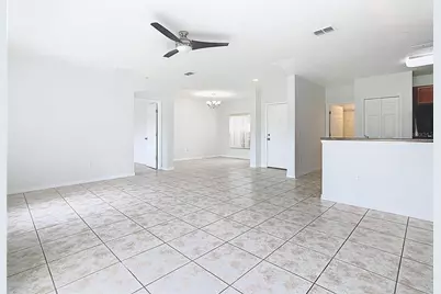 4044 Marina Isle Drive, Kissimmee, FL 34746 - Photo 13