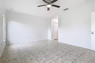 4044 Marina Isle Dr, Kissimmee, FL 34746 - Photo 15