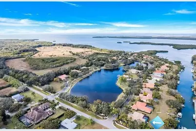 1704 Amberwynd Circle W, Palmetto, FL 34221 - Photo 5