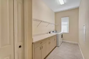 1704 Amberwynd Cir W, Palmetto, FL 34221 - Photo 21