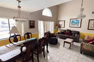 187 Pinewood Cir, Kissimmee, FL 34743 - Photo 7