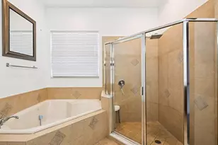 8484 Dover View Ln, Orlando, FL 32829 - Photo 15
