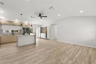 384 Magnolia Pl, Debary, FL 32713 - Photo 5