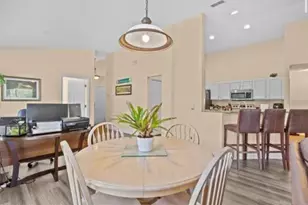 1722 Palmetto Pine Ln, Orlando, FL 32826 - Photo 5