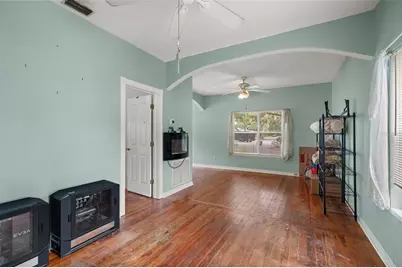 936 E 5th Avenue, Mount Dora, FL 32757 - Photo 7