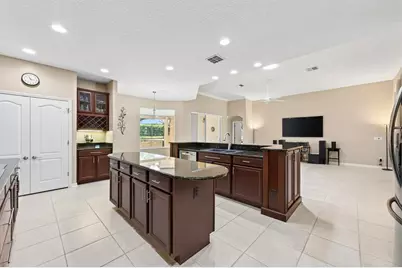 2425 Parkside Meadow Drive, Apopka, FL 32712 - Photo 9