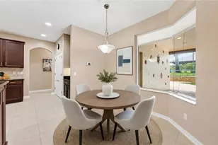 2425 Parkside Meadow Dr, Apopka, FL 32712 - Photo 9