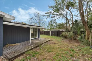 1090 Emerald Dr, Mount Dora, FL 32757 - Photo 21