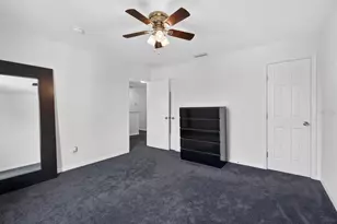 2596 Sand Hill Point Cir, Davenport, FL 33837 - Photo 31