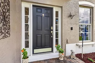 2596 Sand Hill Point Cir, Davenport, FL 33837 - Photo 9