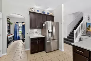 2596 Sand Hill Point Cir, Davenport, FL 33837 - Photo 19