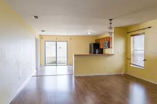 15641 Galbi Dr, Orlando, FL 32828 - Photo 9