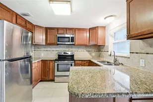 5917 Olive Ave, Sarasota, FL 34231 - Photo 19