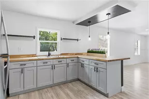 1104 E 8 Th St, Sanford, FL 32771 - Photo 9