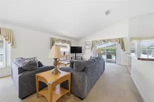 723 Old Bridge Cir, Davenport, FL 33897 - Photo 5