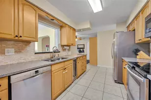 1010 Gregory Dr, Maitland, FL 32751 - Photo 15