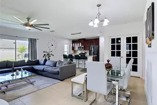 938 Anna Pl, Davenport, FL 33837 - Photo 9