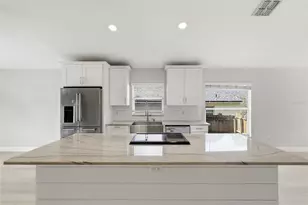 1960 Aquarius Ct, Oviedo, FL 32765 - Photo 5