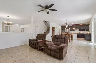 1572 Auburn Hills Ct, Tavares, FL 32778 - Photo 9
