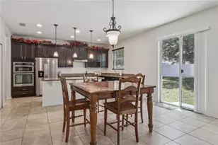 1572 Auburn Hills Ct, Tavares, FL 32778 - Photo 15
